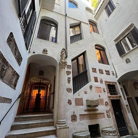 Rome Center, Luxury & History In Via Monserrato Экстерьер фото