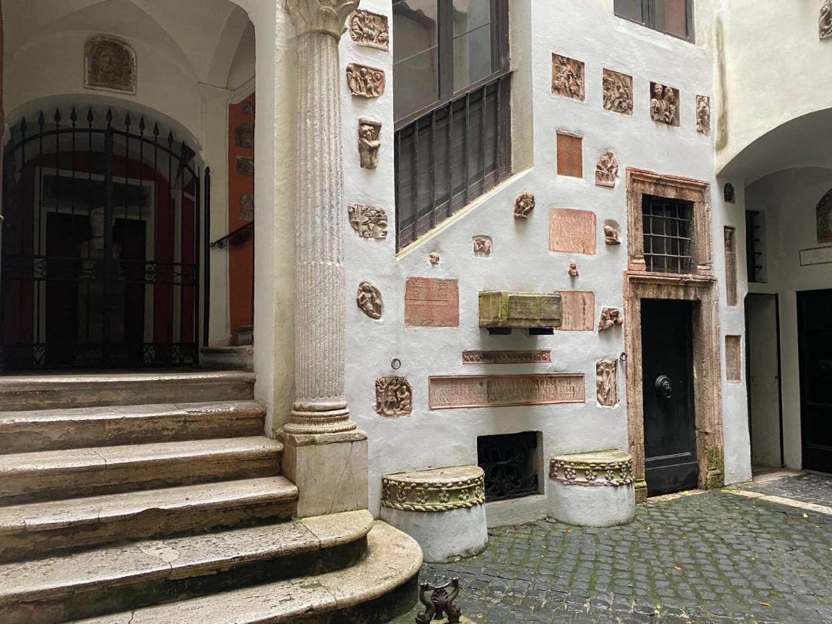 Rome Center, Luxury & History In Via Monserrato Экстерьер фото