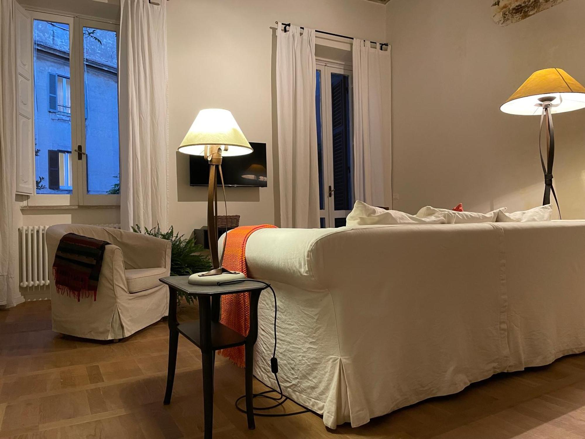 Rome Center, Luxury & History In Via Monserrato Экстерьер фото